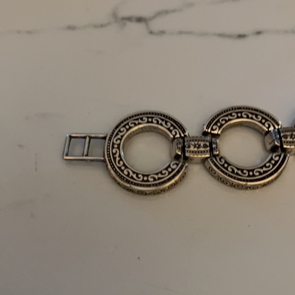 Brighton Bracelet and Earrings Set - Picture 5 of 6